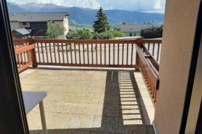 Font-Romeu : Studio cabine avec terrasse.